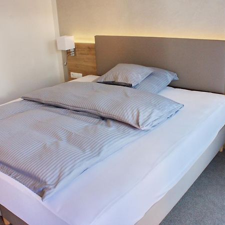 Stichwehs Hotel Am Bahnhof Elze Εξωτερικό φωτογραφία
